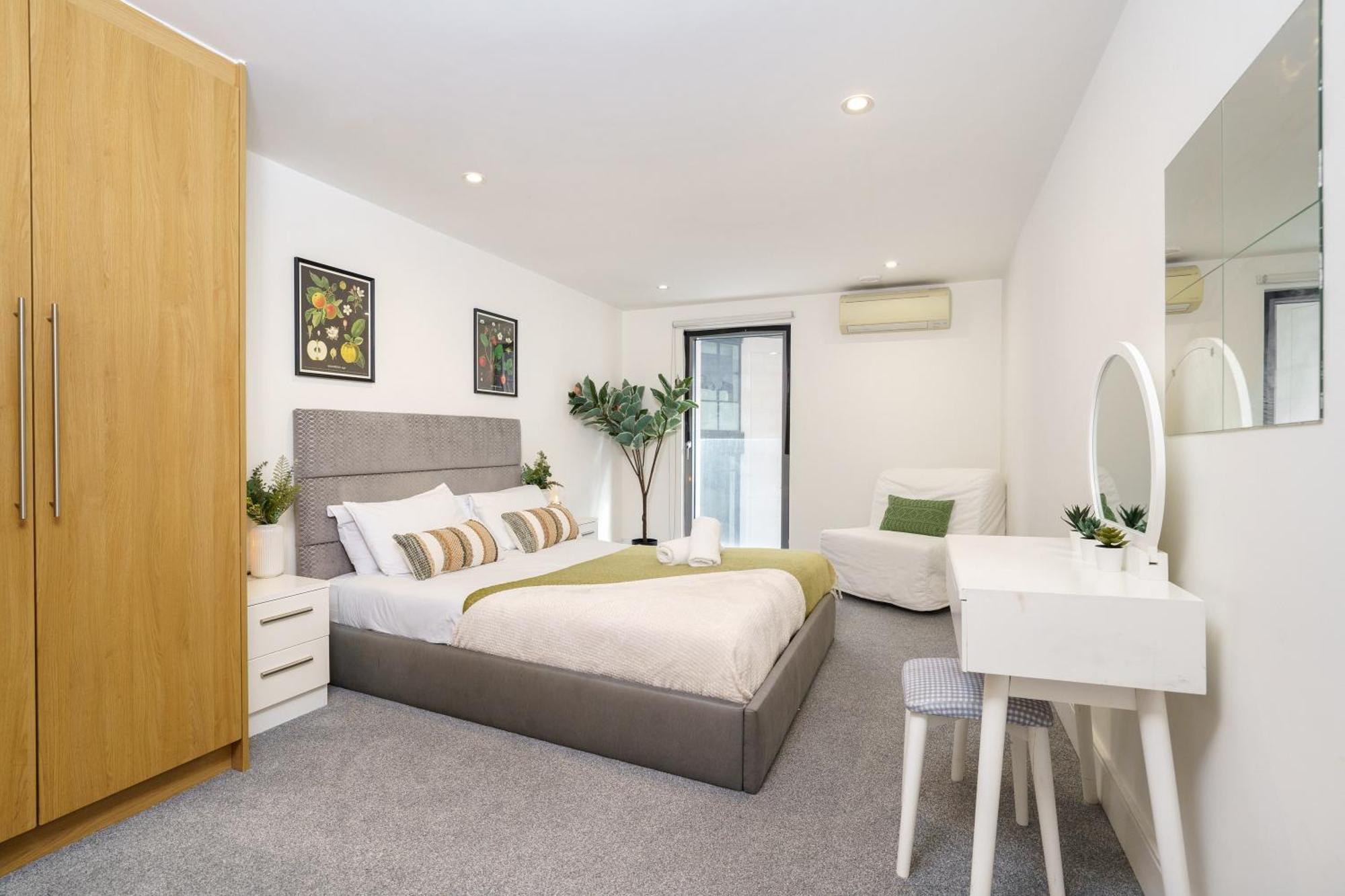 Modern 3 Bed 2 Bath Apartment Hyde Park Londra Exterior foto