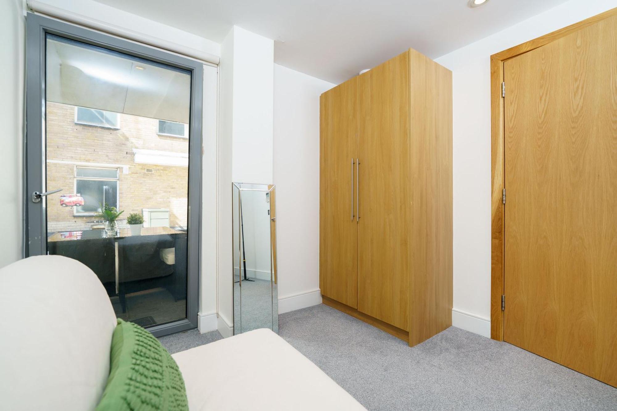 Modern 3 Bed 2 Bath Apartment Hyde Park Londra Exterior foto