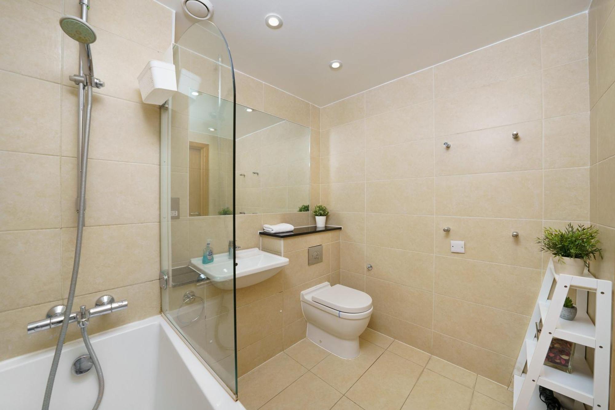 Modern 3 Bed 2 Bath Apartment Hyde Park Londra Exterior foto